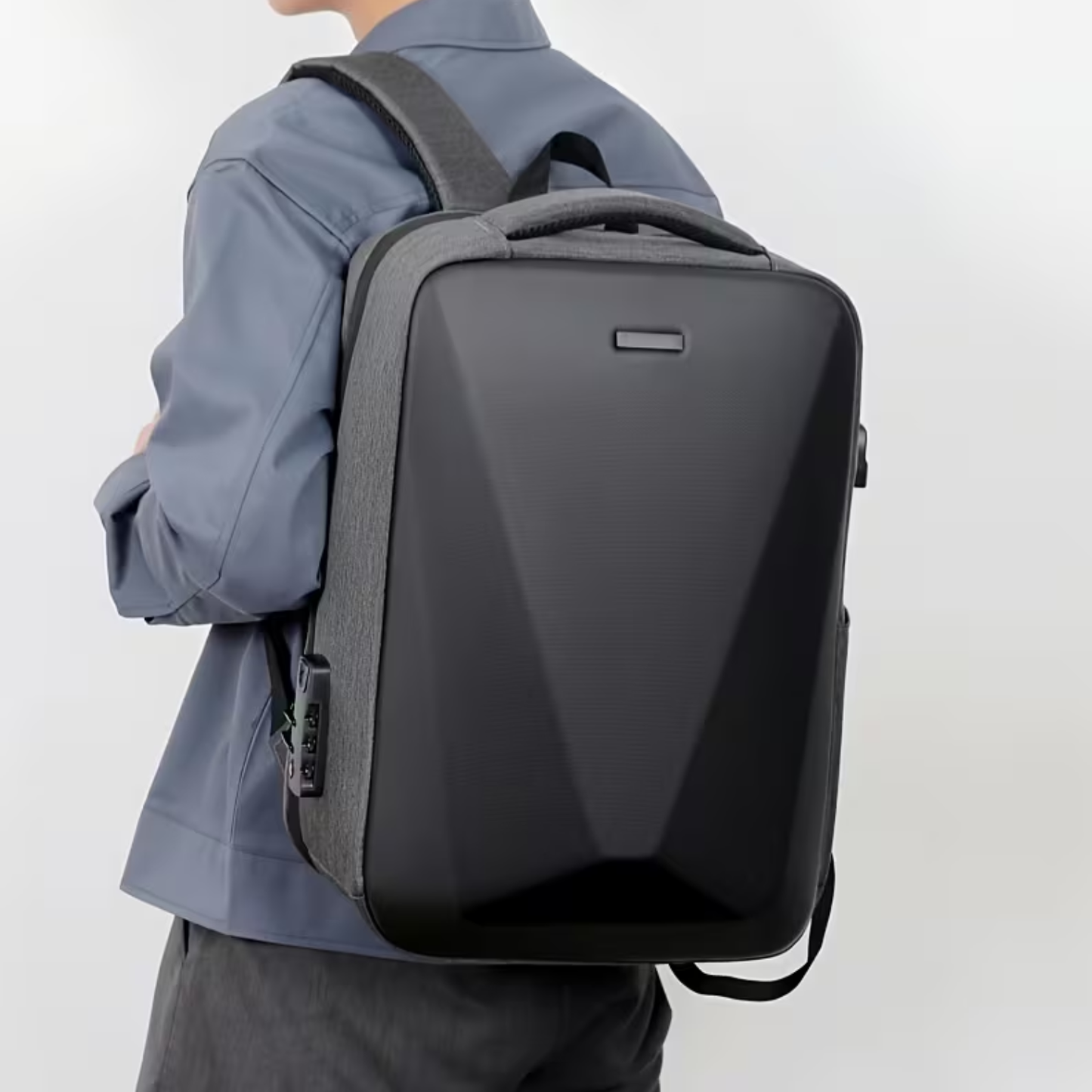 Mochila Antirrobo con Clave USB Impermeable para Laptop