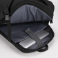 Mochila Voyager Max USB para Hombre de Viaje Expandible | Negro